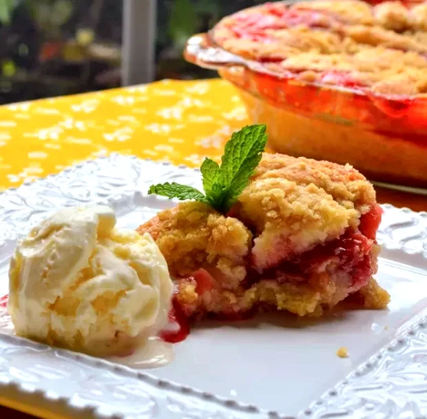 28 Fresh Strawberry-Rhubarb Recipes for Summer Cooking Strawberry-Rhubarb Buckle