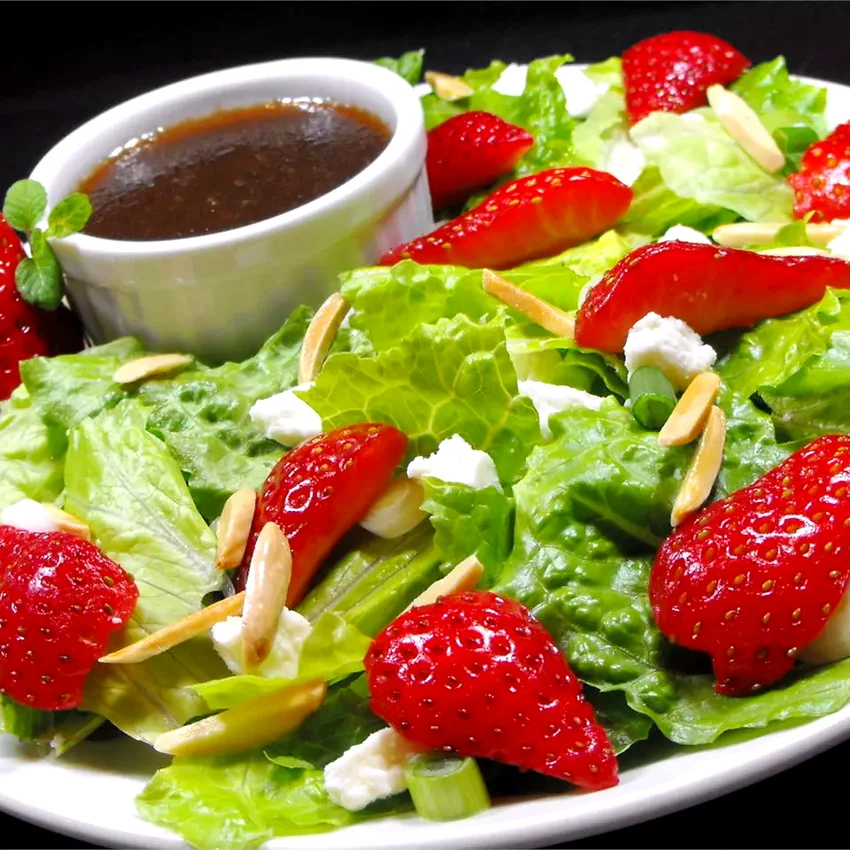 30 Chilled Side Dishes Perfect for Outdoor Gatherings Strawberry and Feta Salad