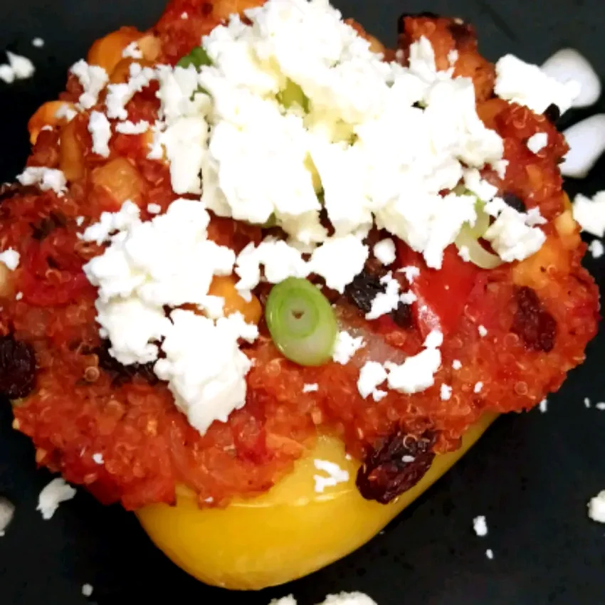 Stuffed Red Pepper with Quinoa and Chickpeas