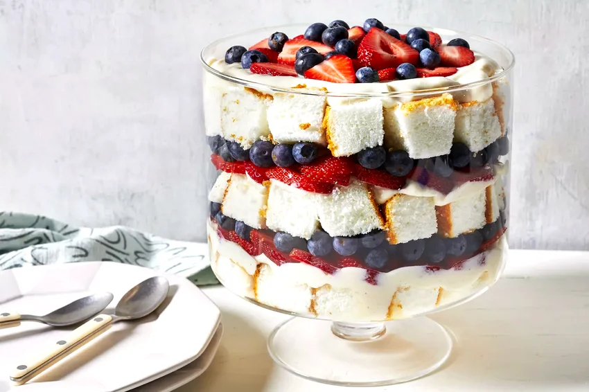 15 Patriotic Memorial Day Cakes Perfect for Potlucks Summer Fruit Trifle