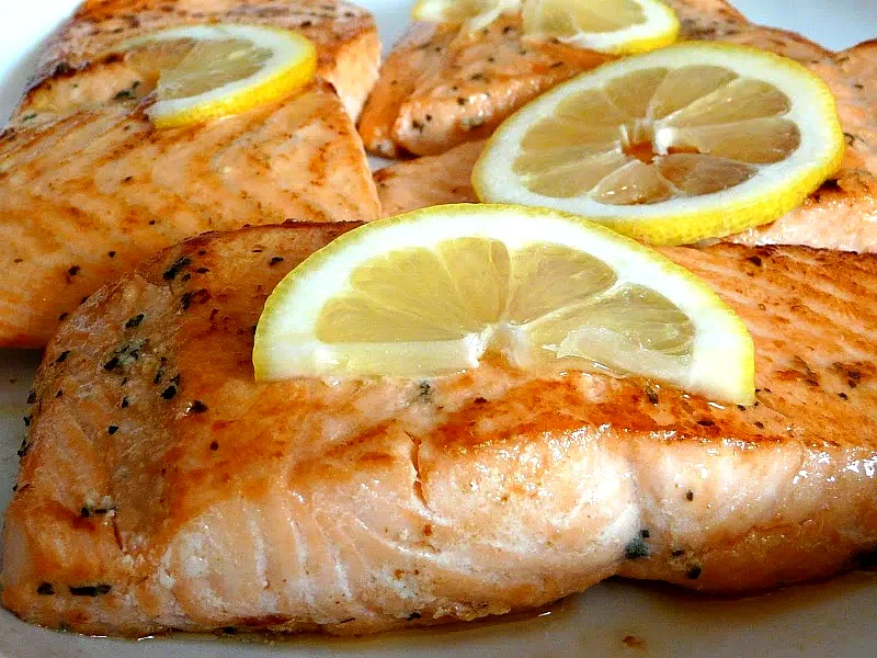 30+ Skillet-Fried Fish Recipe Collection Super Simple Salmon