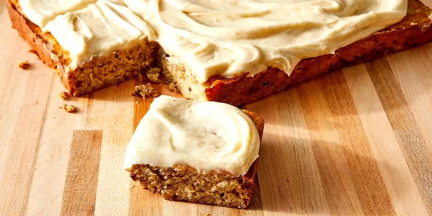 15 Patriotic Memorial Day Cakes Perfect for Potlucks Surprise Banana Cake