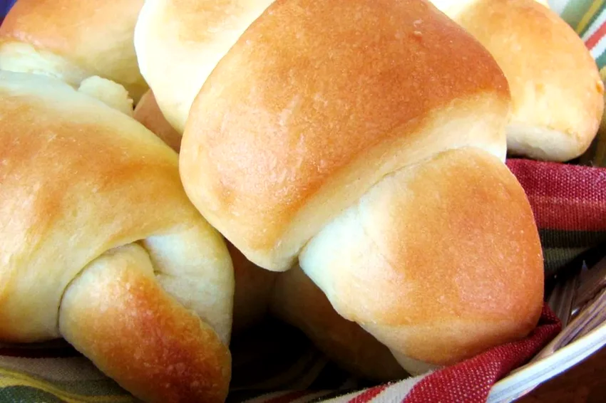Sweet Dinner Rolls