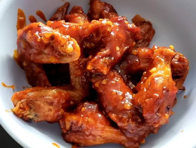 27 Flavorful Sweet and Spicy Chicken Dishes for Bold Tastes Sweet and Sticky Wings
