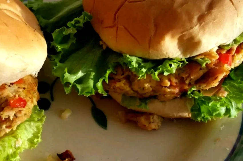 24 Easy Canned Tuna Recipe Ideas for Quick Meals Tasty Tuna Burgers