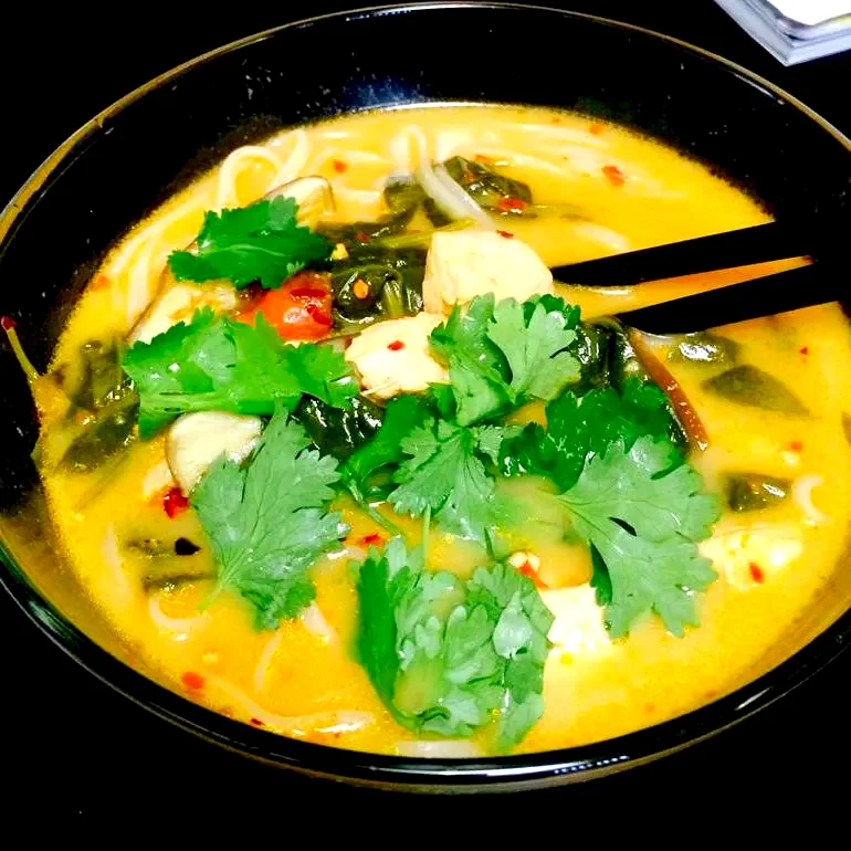15 Rice Noodle Dishes for Fast, Nutritious Weeknight Meals Thai Curry Soup