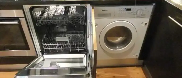 The Advantages  Of Using Both A Dishwasher And A Washing Machine At The Same Time