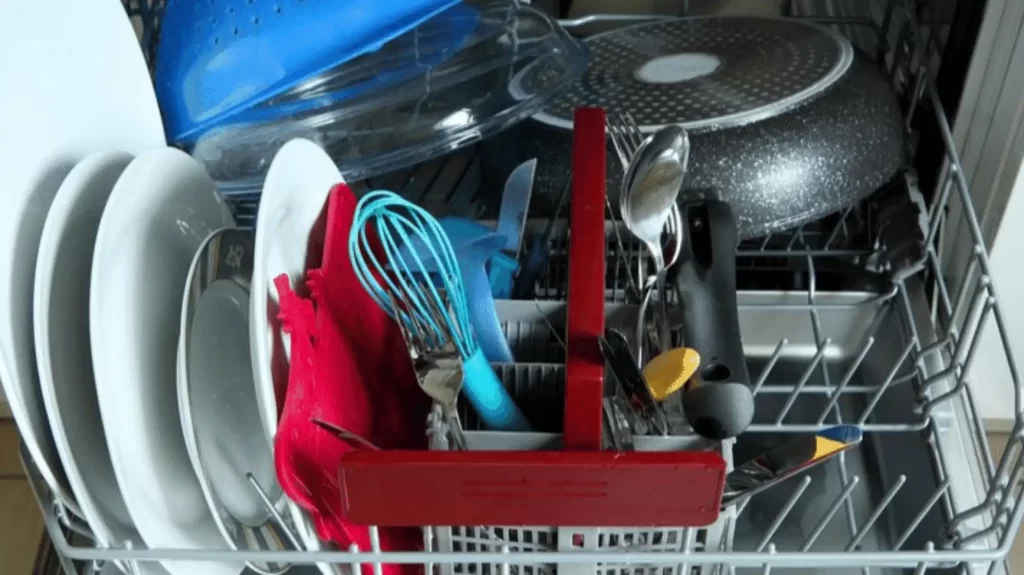 Things To Consider When Cleaning These Pans In The Dishwasher