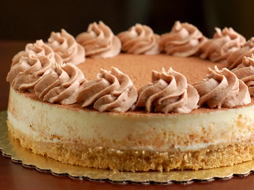 15 Amazing Dessert Ideas That Tiramisu Fans Will Love Tiramisu Cheesecake
