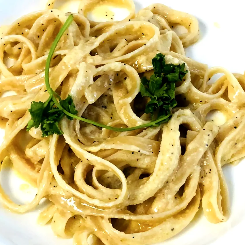 To Die For Fettuccine Alfredo