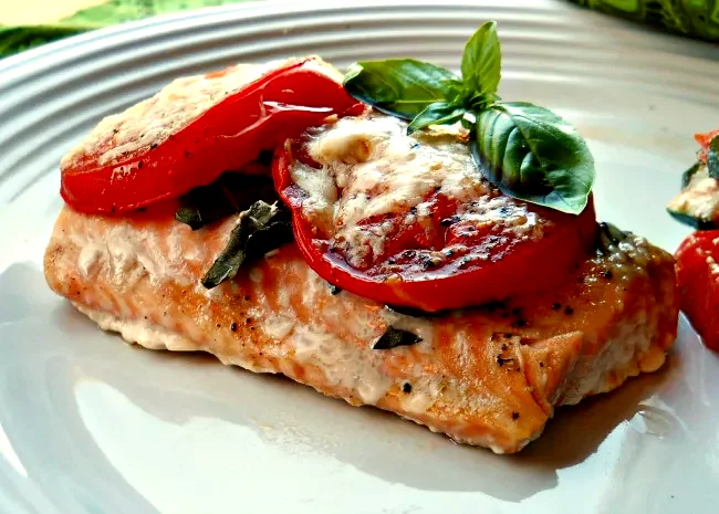 Tomato Basil Salmon