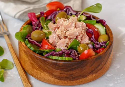 Tuna Salad with Olive