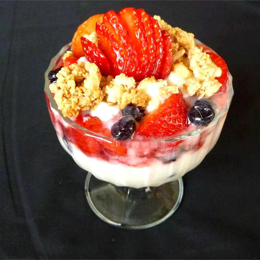 Vanilla Berry Parfaits