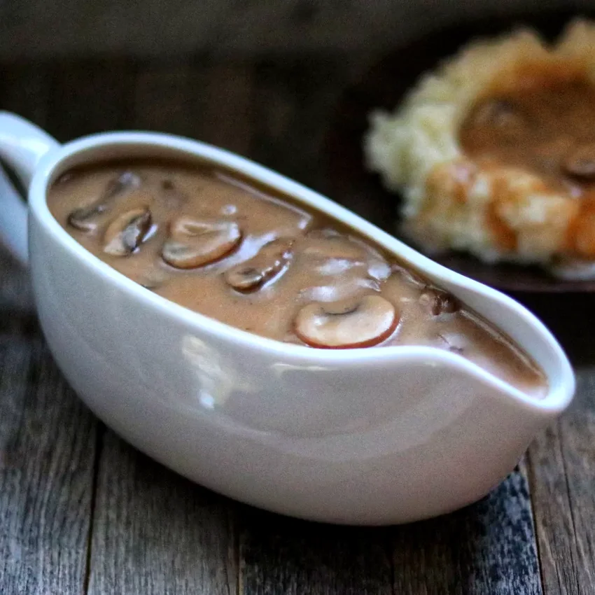 9 Plant-Based Gravy Recipes That Are Completely Vegan Vegan Mushroom Gravy