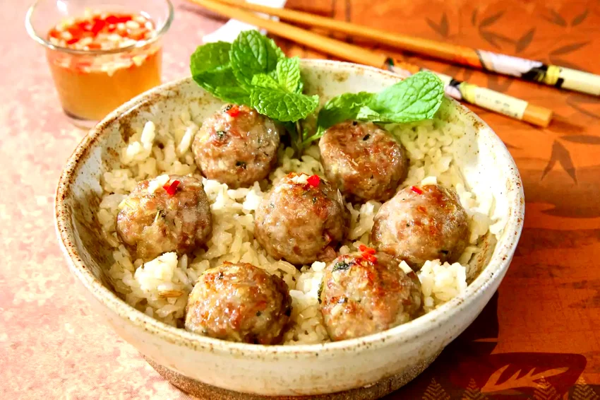 Vietnamese Lemongrass Meatballs