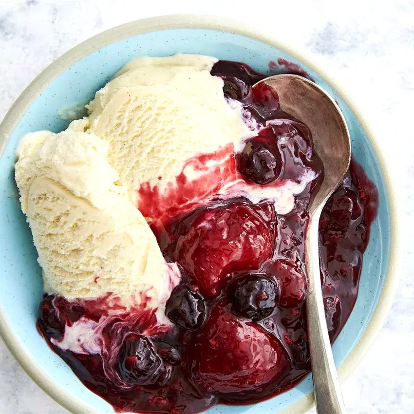 25 Crockpot Recipes That Make Easter Cooking Effortless Warm Berry Compote