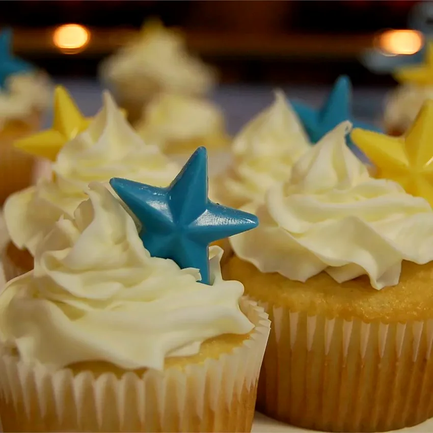 15 Rich Cream Cheese Treats Beyond Traditional Cheesecake Whipped Cream Cream Cheese Frosting