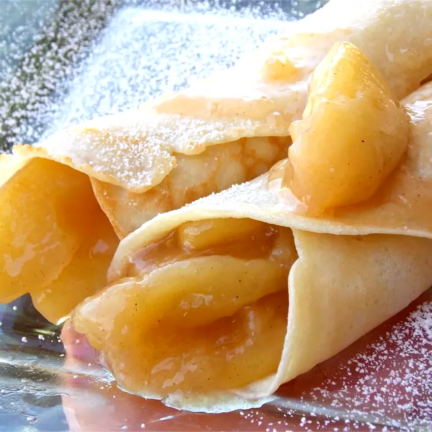 25 Apple Cinnamon Treats That Capture Autumn's Flavor Yummy Apple Cinnamon Crepes