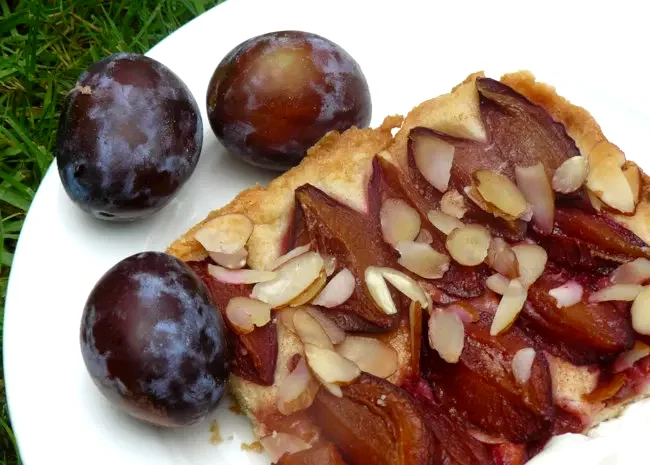 Zwetschgendatschi (German Plum Sheet Cake)