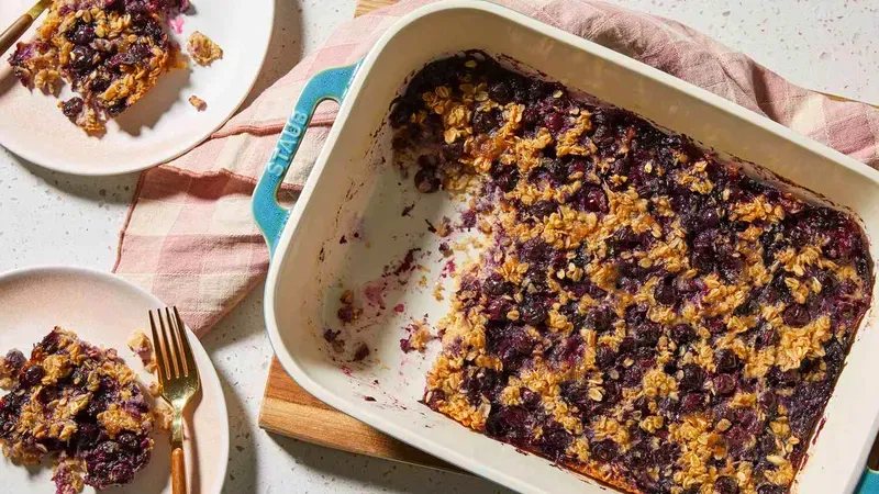 Blueberry Baked Oatmeal Food photo of Blueberry Baked Oatmeal