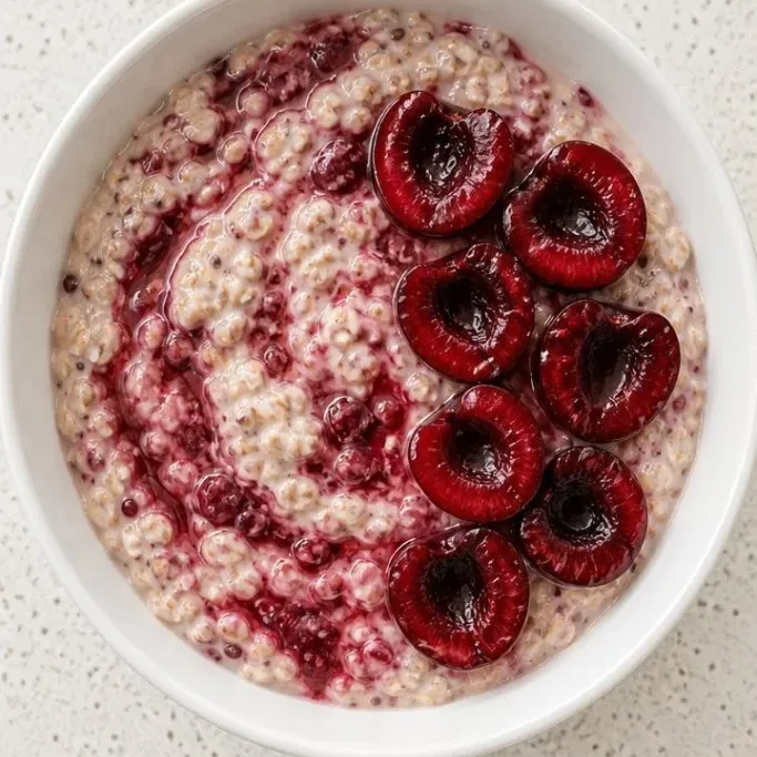 Cherry Overnight Oats