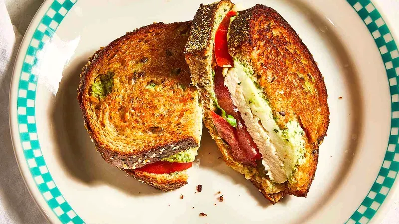 Chicken Caprese Sandwich Food photo of Chicken Caprese Sandwich