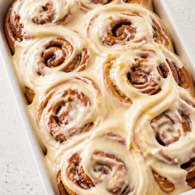 Christmas Cinnamon Rolls