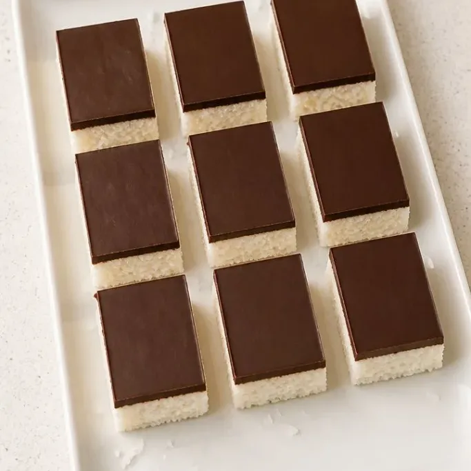 4-Ingredient No-Bake Coconut Chocolate Bars Coconut Chocolate Bars