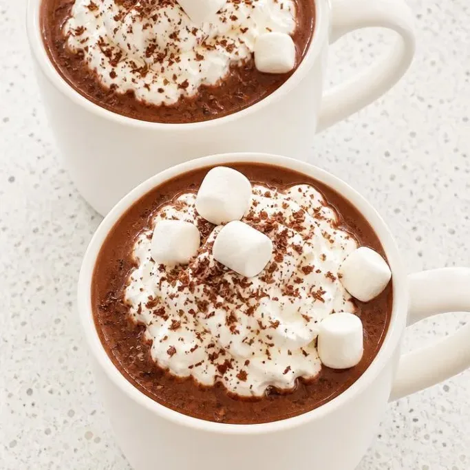 Creamy Crockpot Hot Chocolate for a Crowd Crockpot Hot Chocolate