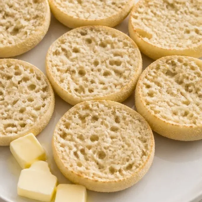 Homemade English Muffins (Griddle-Cooked, No Oven Needed) English Muffin Recipe