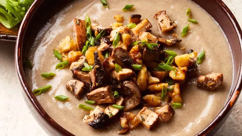 Food photo of Gluten-Free Cream of Mushroom Soup