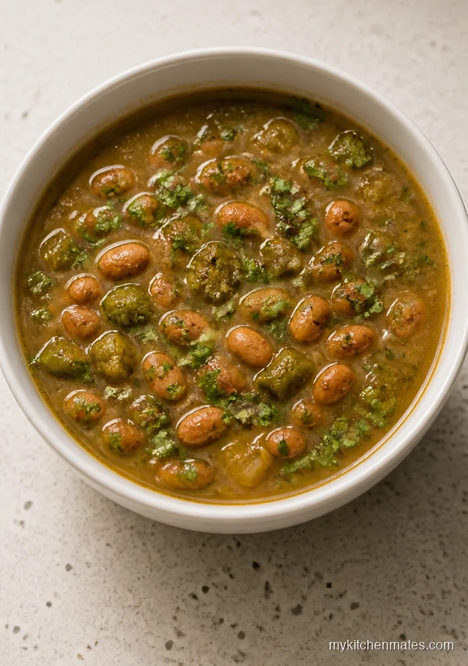 10 Pinto Bean Soup Recipes That Turn Dried Beans Into Dinner Green Chile Pinto Bean Soup