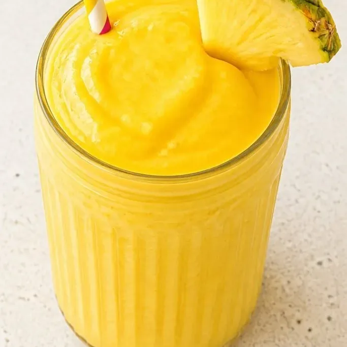 Quick 3-Ingredient Mango Pineapple Smoothie Mango Pineapple Smoothie