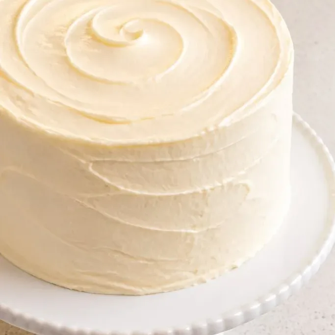 Moist Mini Vanilla Cake (6-Inch Recipe) Mini Vanilla Cake