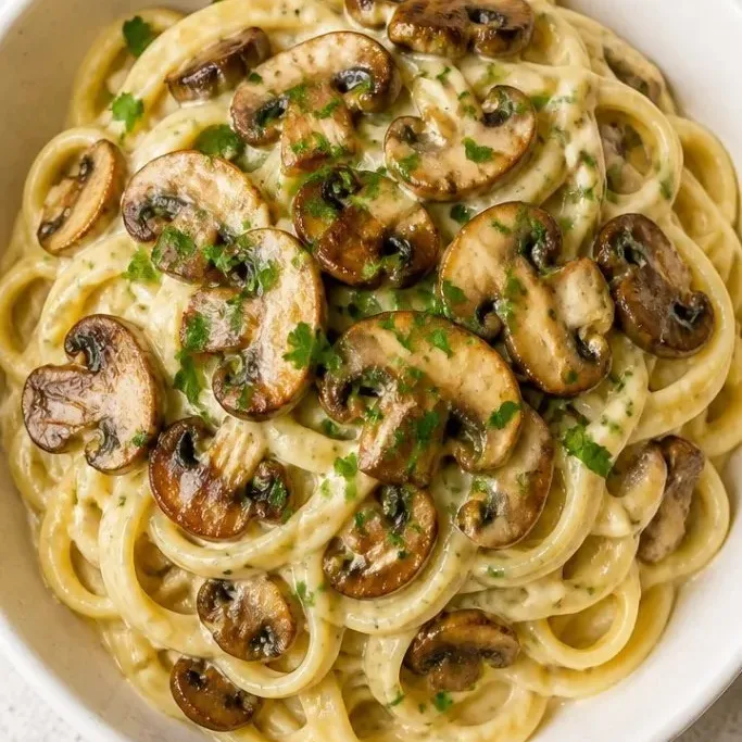30-Minute Mushroom Alfredo Pasta Mushroom Alfredo Pasta