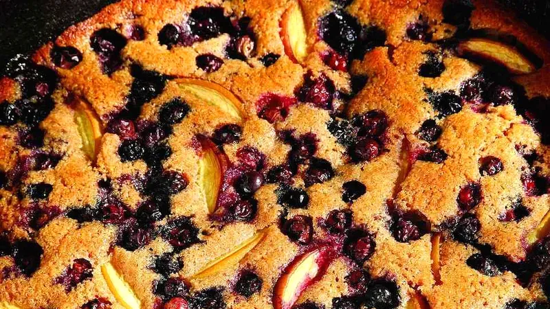 Warm and Delicious Peach & Blueberry Cobbler Food photo of Peach & Blueberry Cobbler