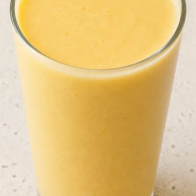 Quick 3-Ingredient Pineapple Banana Smoothie Pineapple Banana Smoothie