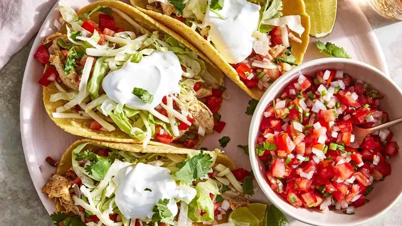 Quick Rotisserie Chicken Tacos Food photo of Rotisserie Chicken Tacos