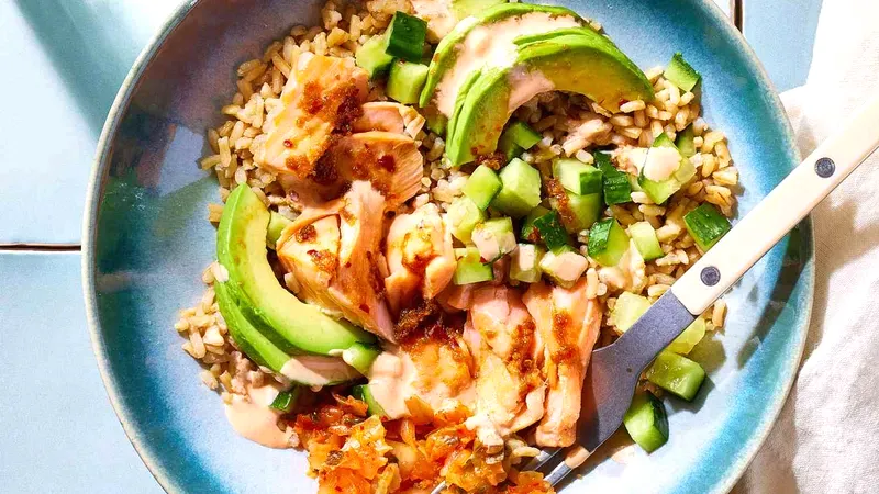 Delicious Salmon Rice Bowl Food photo of Salmon Rice Bowl