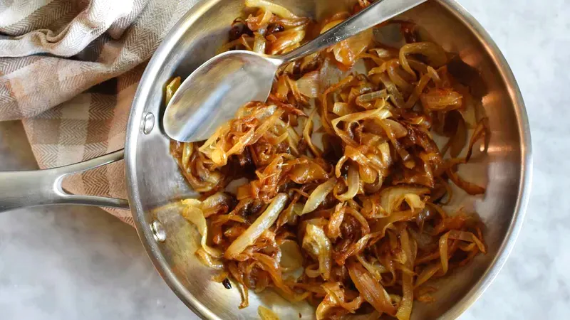 Simple Caramelized Onions Food photo of Simple Caramelized Onions