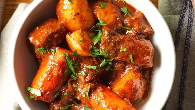 Slow-Cooker Beef Stew Food photo of Slow-Cooker Beef Stew