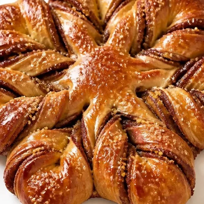 Sourdough Star Bread