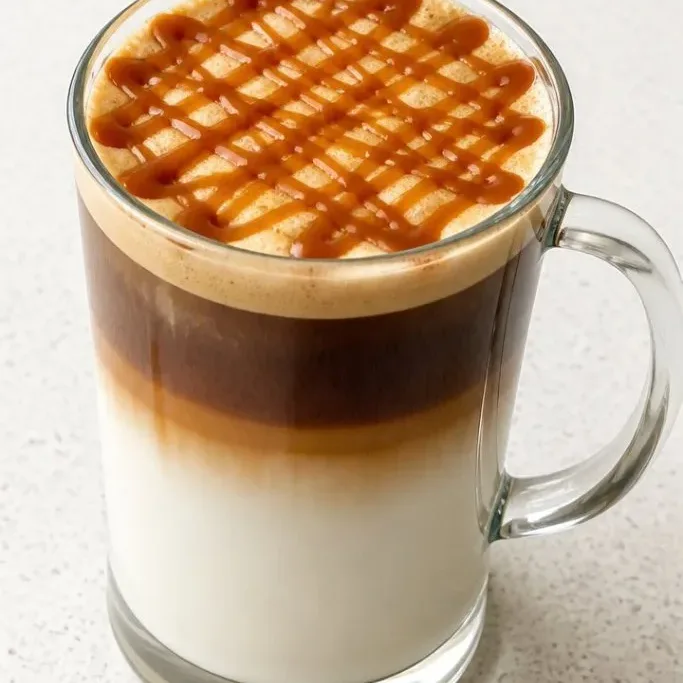 4-Ingredient Caramel Macchiato (Starbucks Copycat) Starbucks Caramel Macchiato