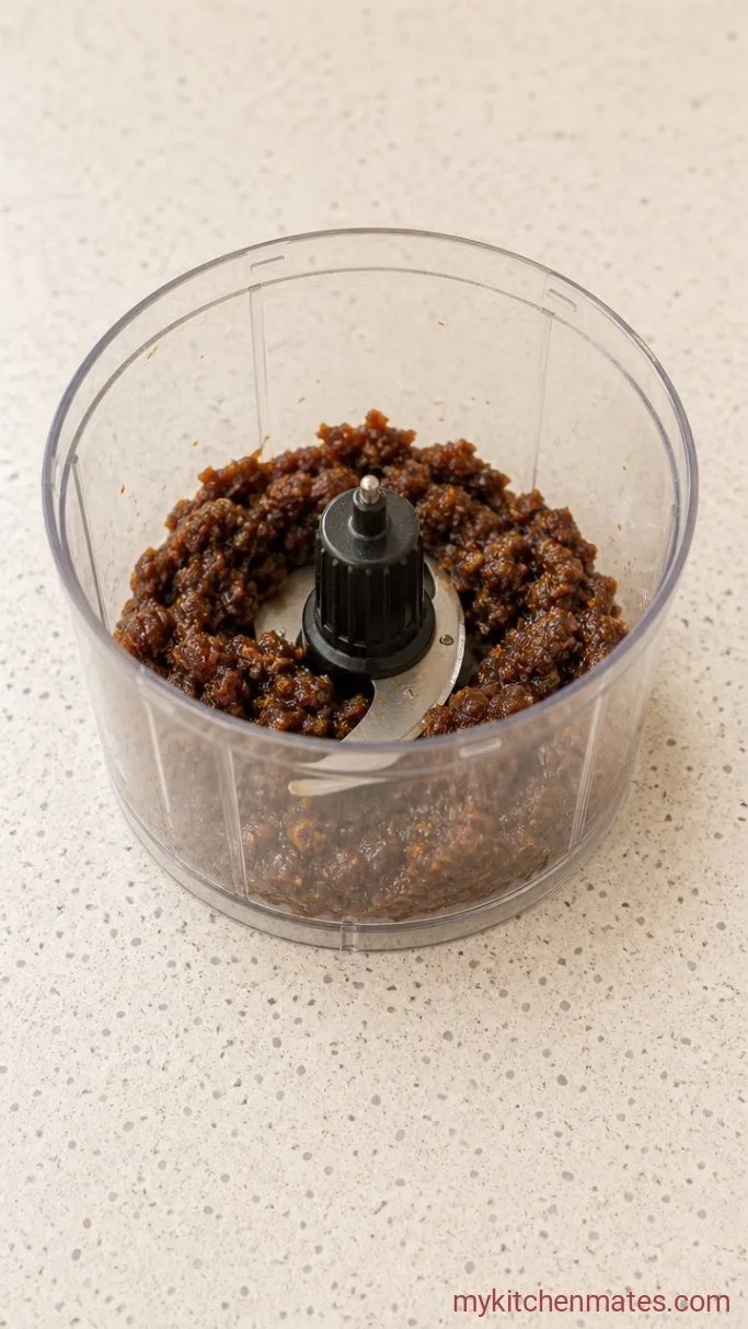 5-Ingredient No-Bake Vegan Protein Balls Step 1: Process the Dates