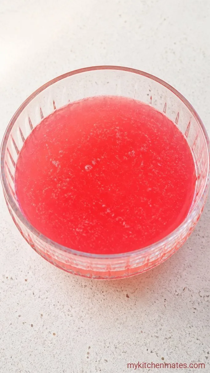 3-Juice Party Fruit Punch (Ready in 5 Minutes) Step 2: Add the Sparkle