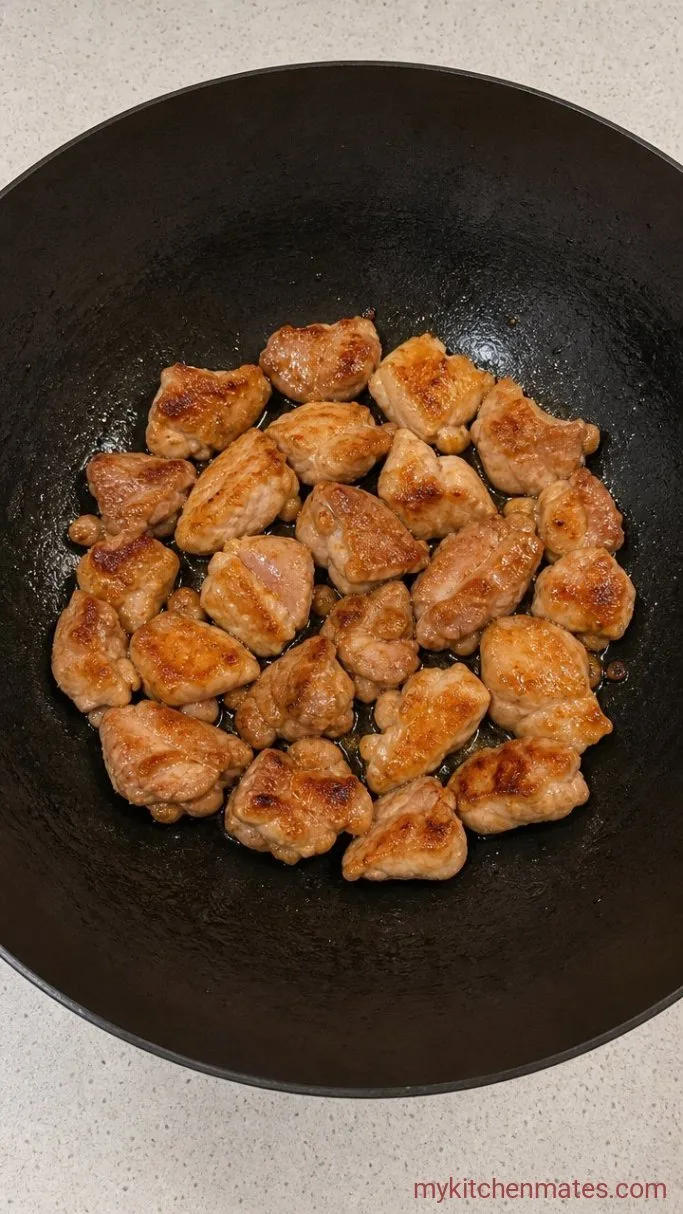 20-Minute Ginger Soy Chicken Thigh Stir Fry Step 2: Brown the Chicken