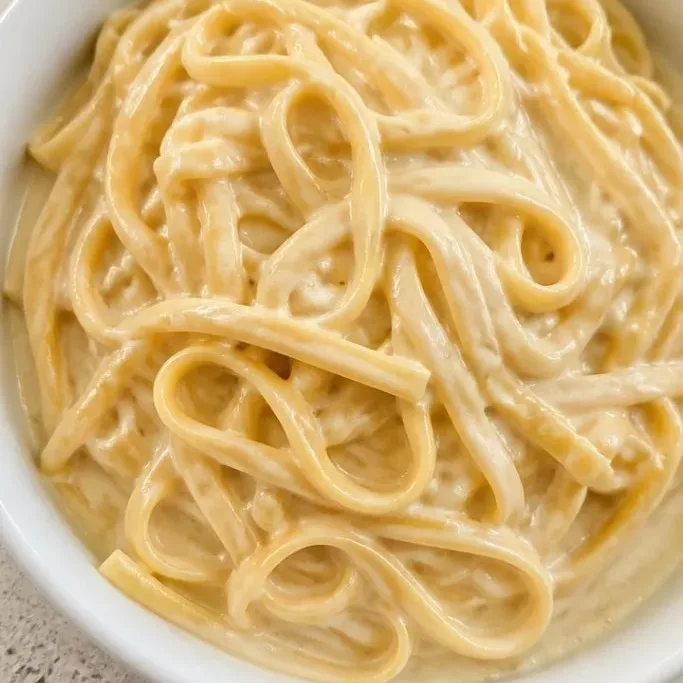 Quick Vegan Alfredo Sauce (Ready in 10 Minutes) Vegan Alfredo Sauce