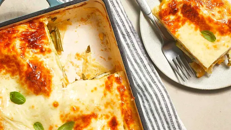 Food photo of Vegetable Lasagna with White Sauce