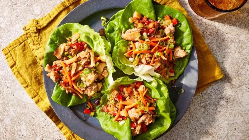 Weeknight Chicken Lettuce Wraps Food photo of Weeknight Chicken Lettuce Wraps