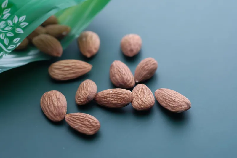 🌰 Almonds 6